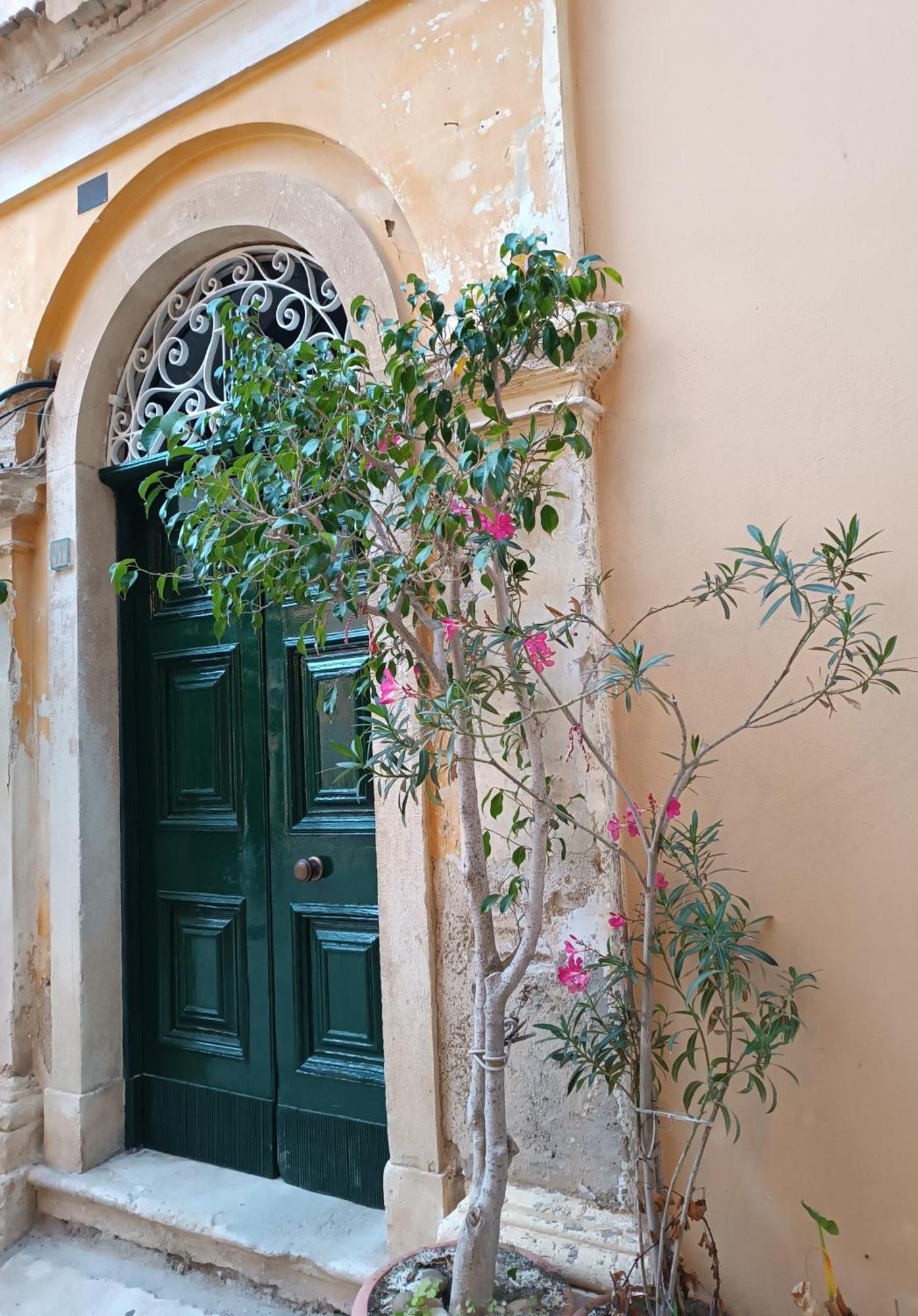 "Dei Vecchi" Apartment In Kerkyra Corfu  Extérieur photo